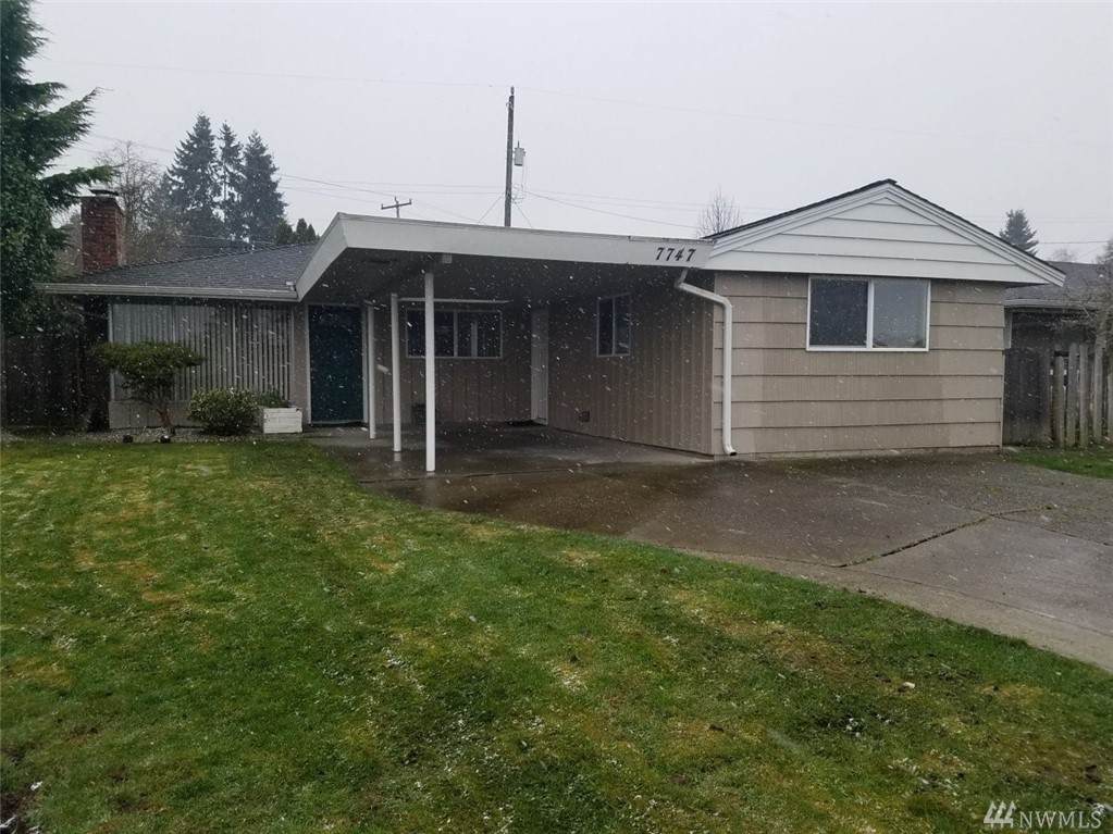 7747 Mission Dr - Photo 1