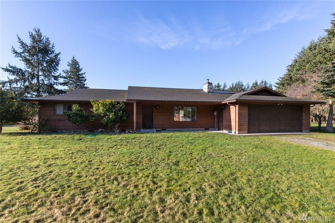 272 Grandview Drive - Photo 1
