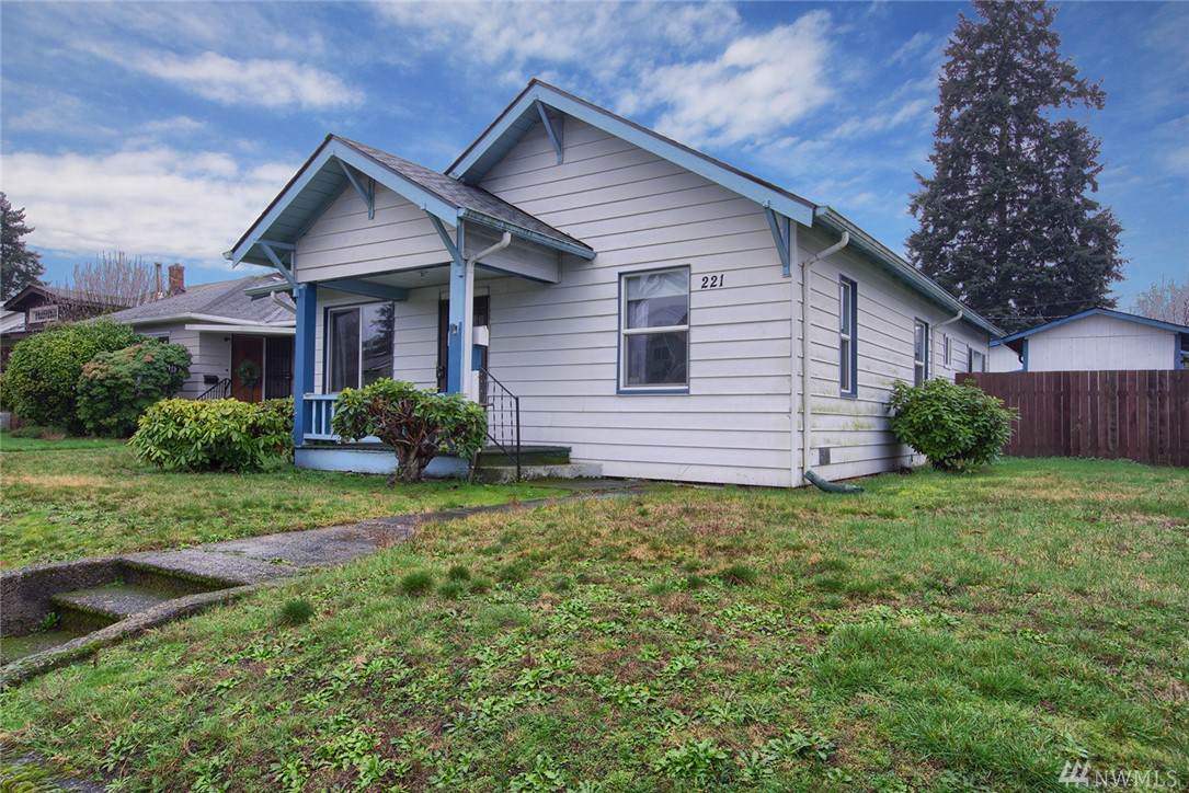 221 F St - Photo 1