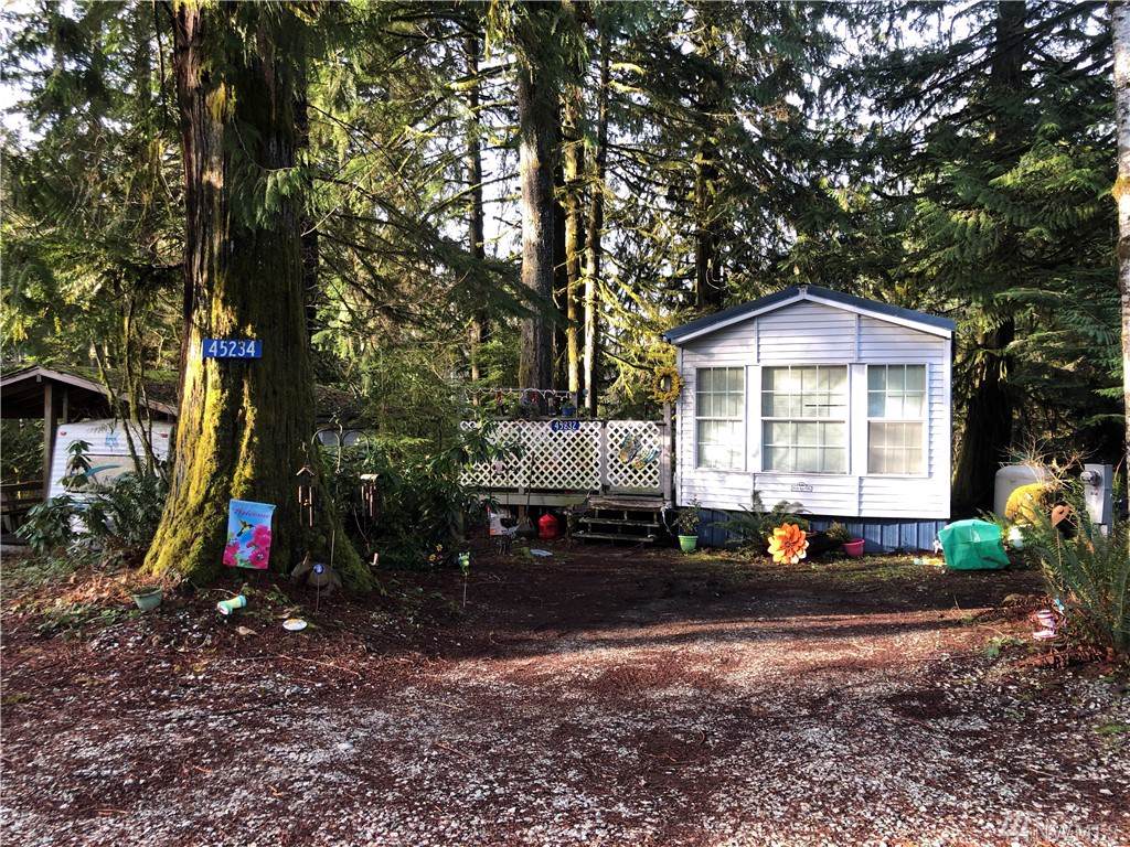 45232 Nesika Trail - Photo 1
