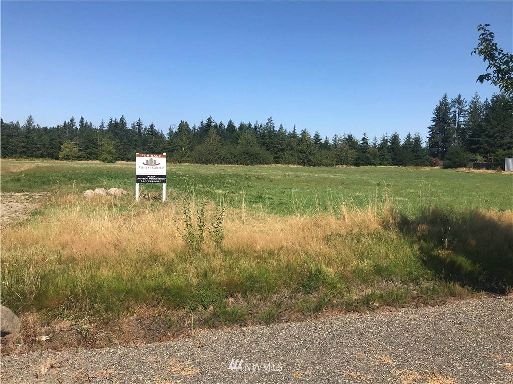 2154 Buchanan Loop A - Photo 1
