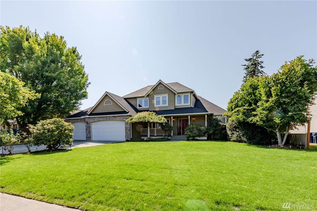 1725 Bridgeview Ct - Photo 1