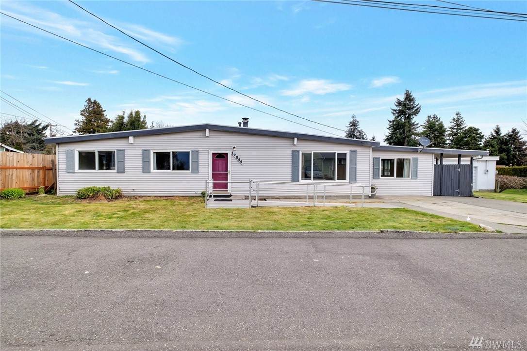 12844 24th Ave - Photo 1