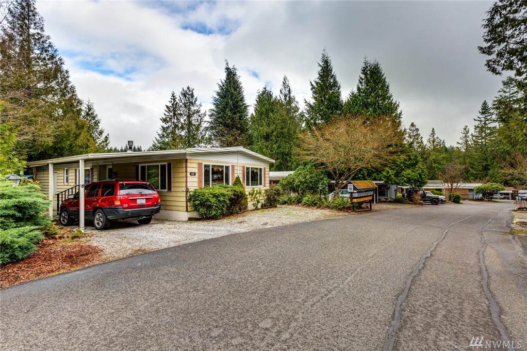 4915 Samish Wy - Photo 1