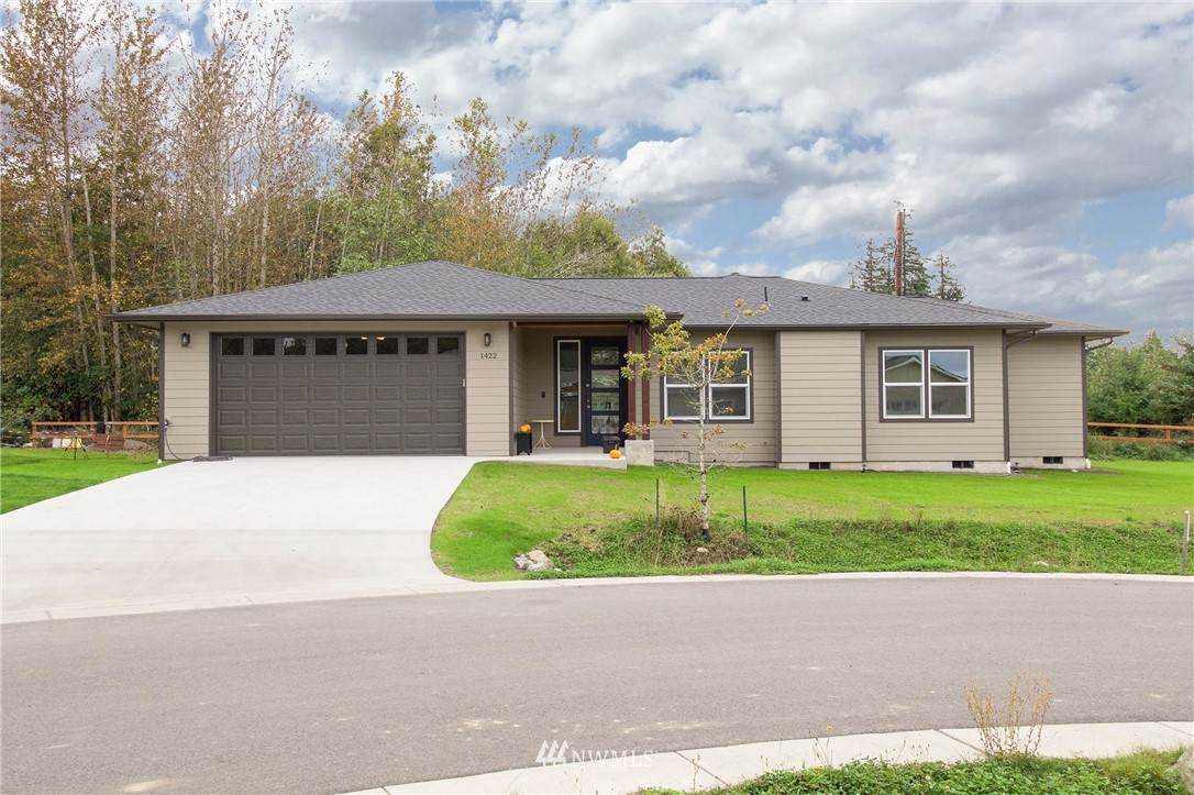 1422 Rook Drive - Photo 1