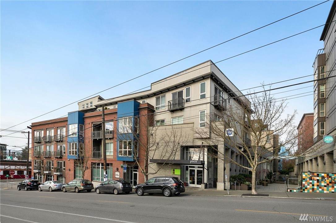 1410 Pine St - Photo 1