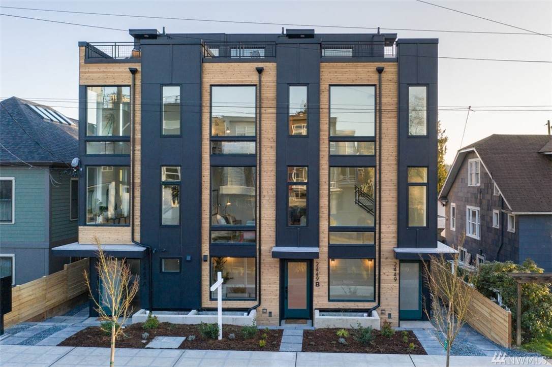 2449 61st - Photo 1