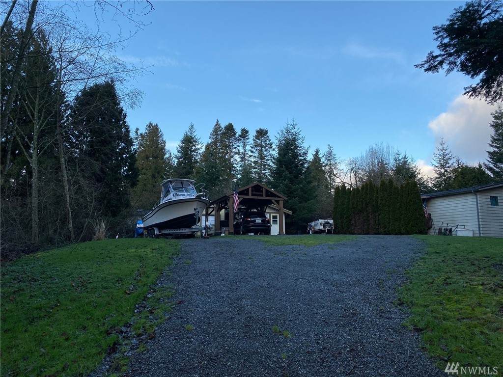 8253 Skeena Wy - Photo 1