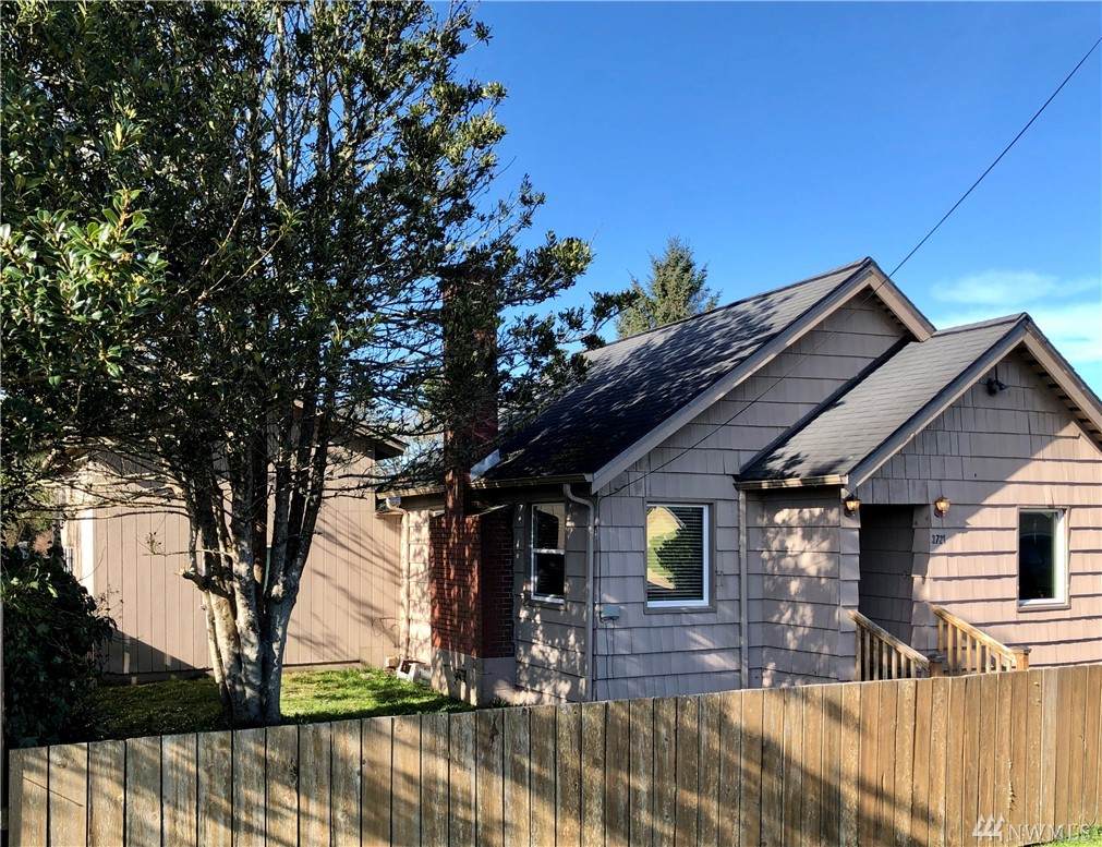 3721 Pacific Wy - Photo 1 3721 Pacific Wy - Photo 1