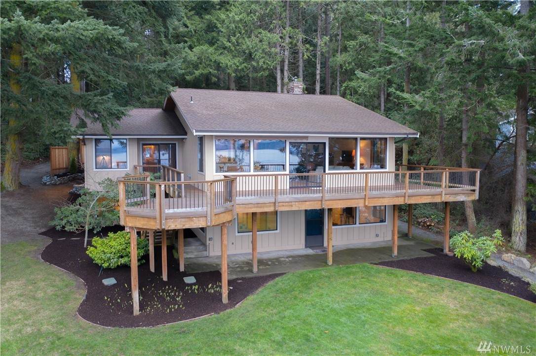 2442 Camano Dr - Photo 1
