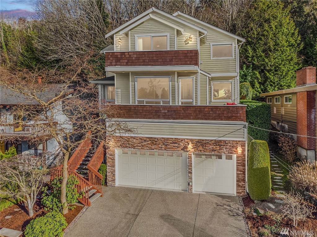 7808 45th Ave - Photo 1