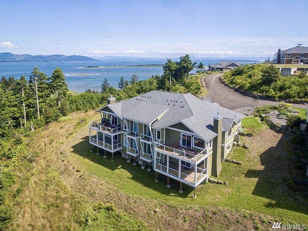 3242 Overlook Lp - Photo 1