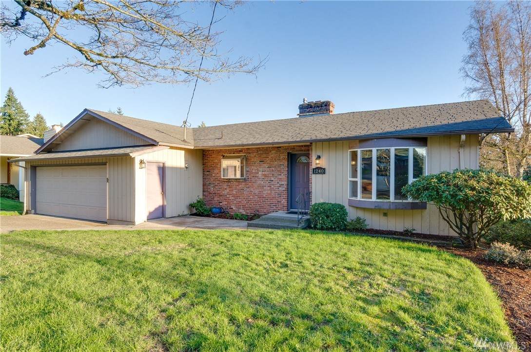 1240 Sycamore Place - Photo 1