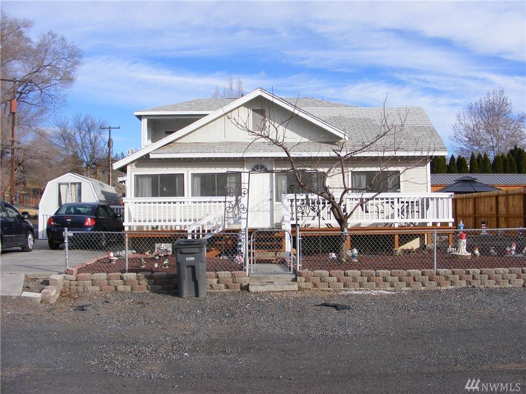 214 Gladiola St - Photo 1