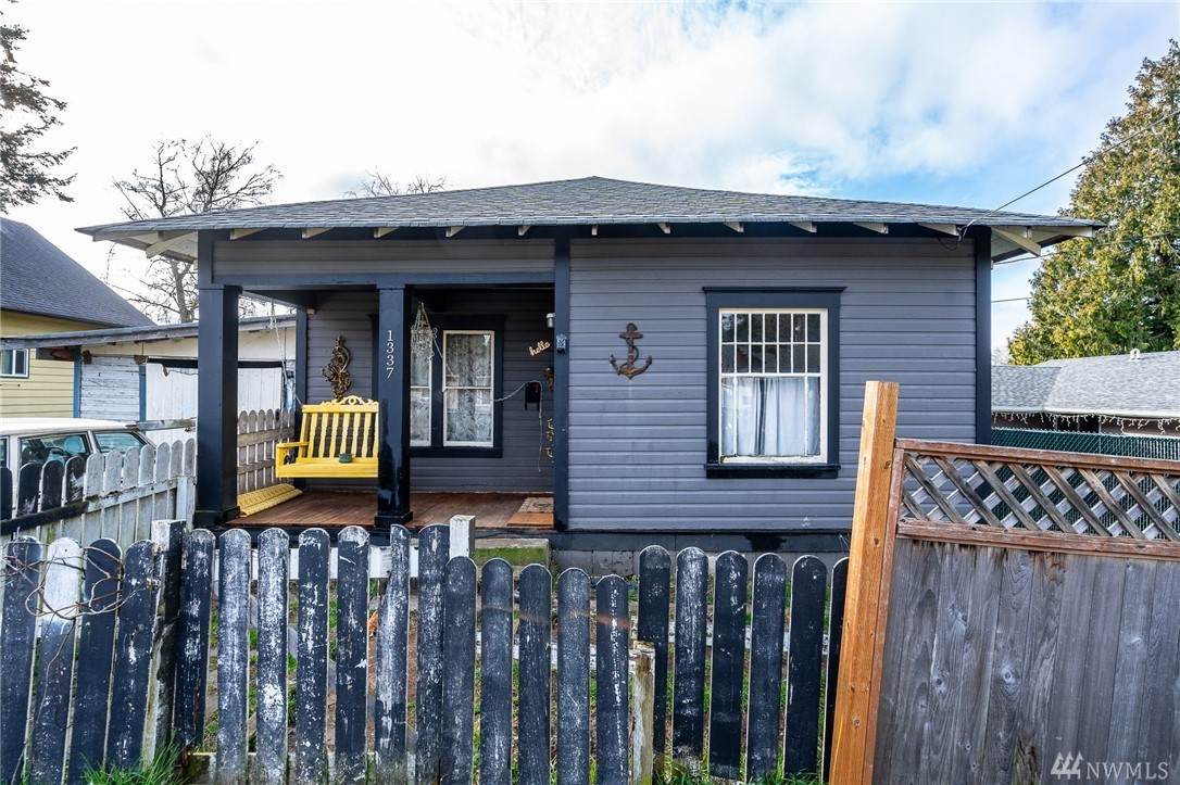 1337 Kulien Ave - Photo 1
