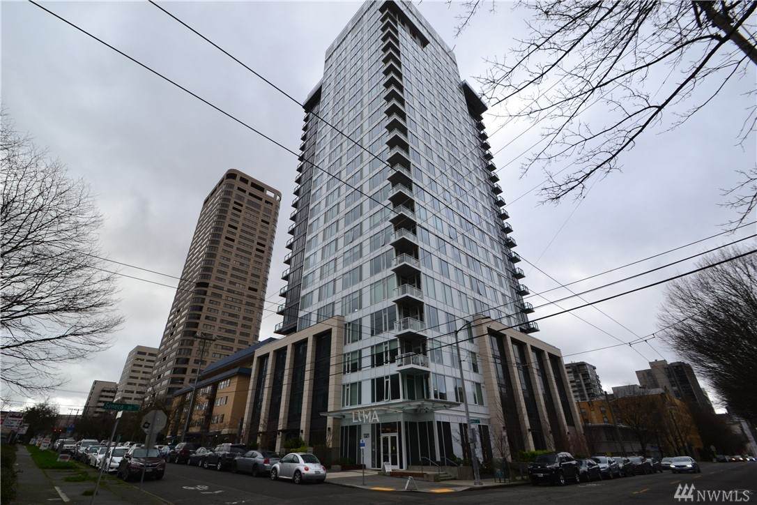 1321 Seneca - Photo 1