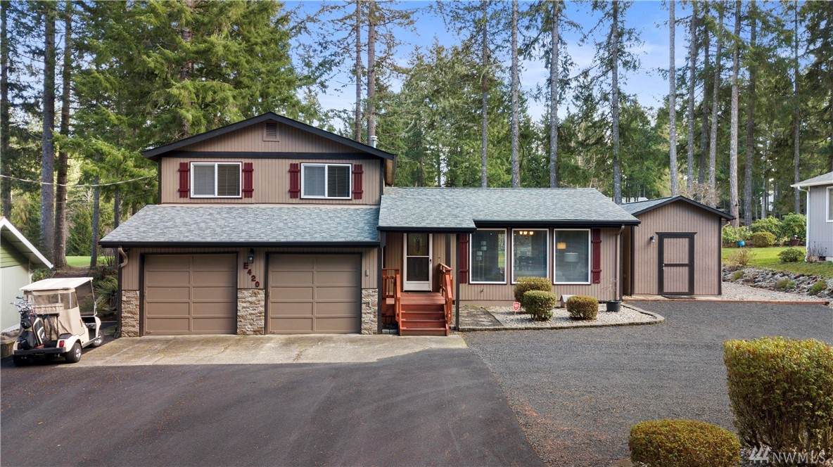 420 Saint Andrews Dr - Photo 1