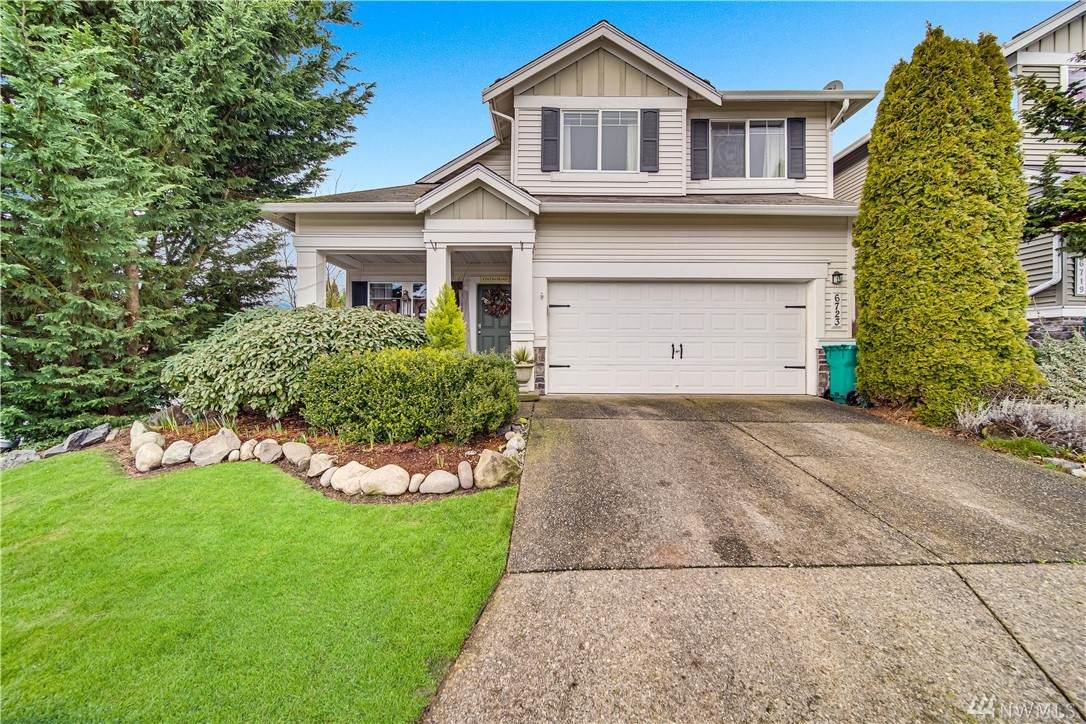 6723 Perry Ave - Photo 1