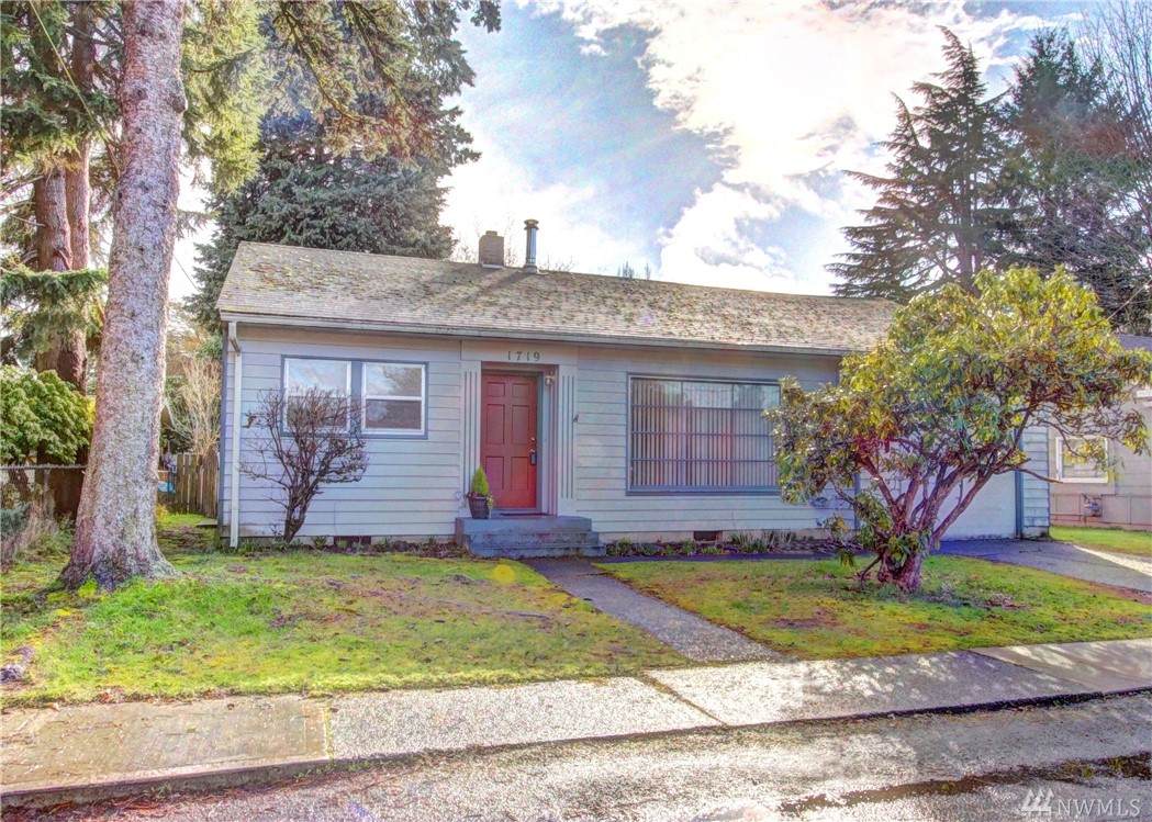 1719 Glass Ave - Photo 1