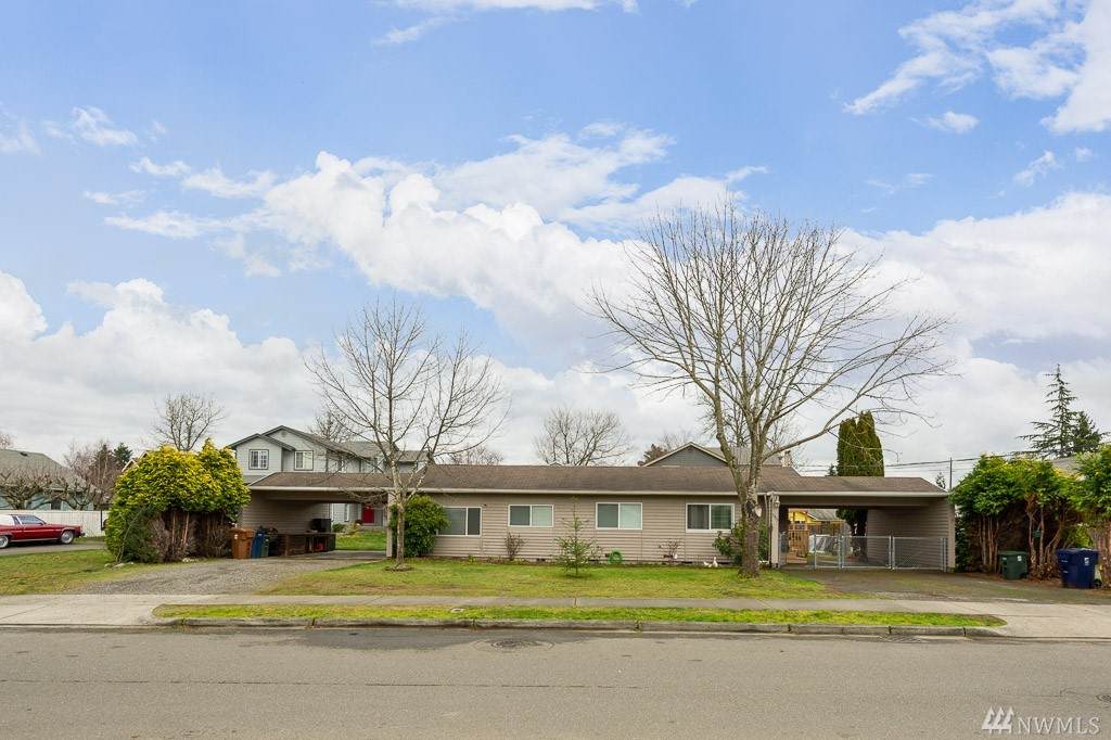 2923 56th Ave Ne - Photo 1