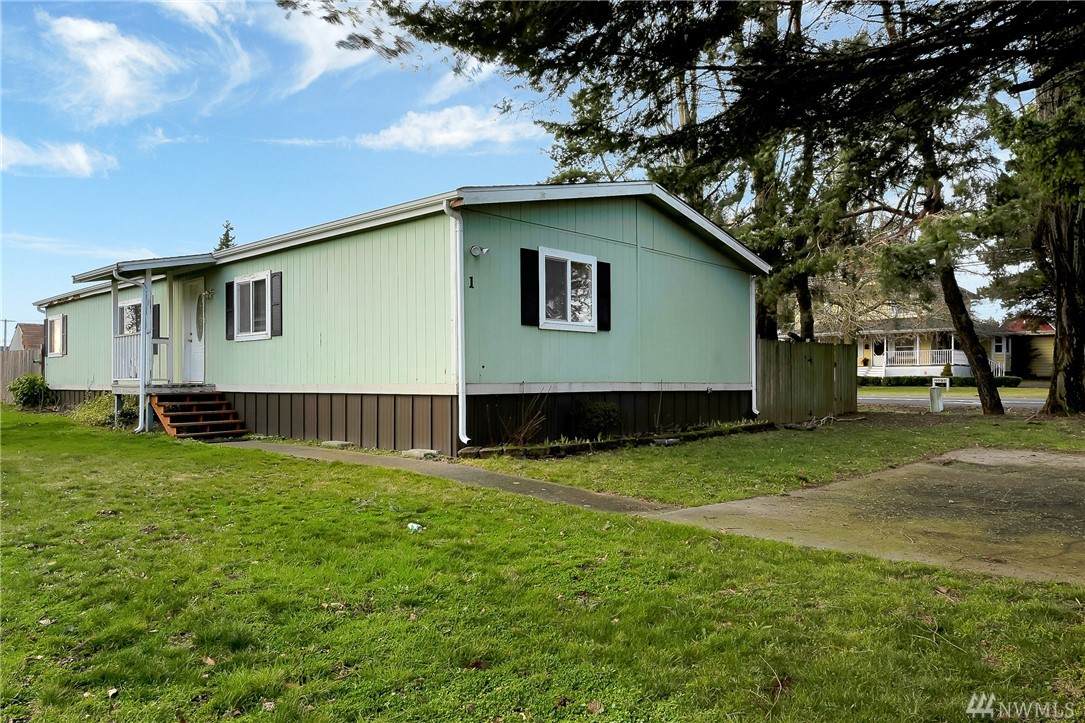 1245 Bradley Rd - Photo 1