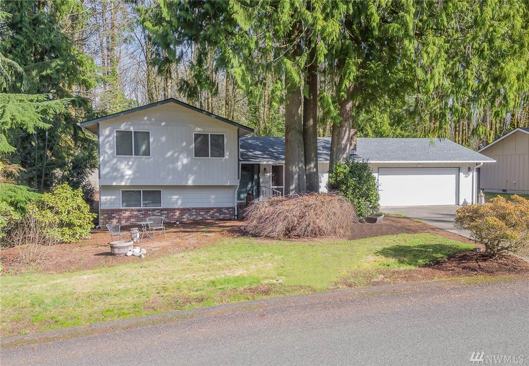 2253 Lakemoor Dr - Photo 1