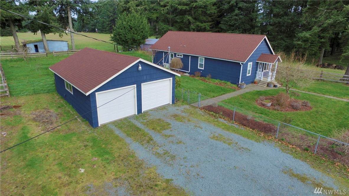 2534 180th Ave - Photo 1