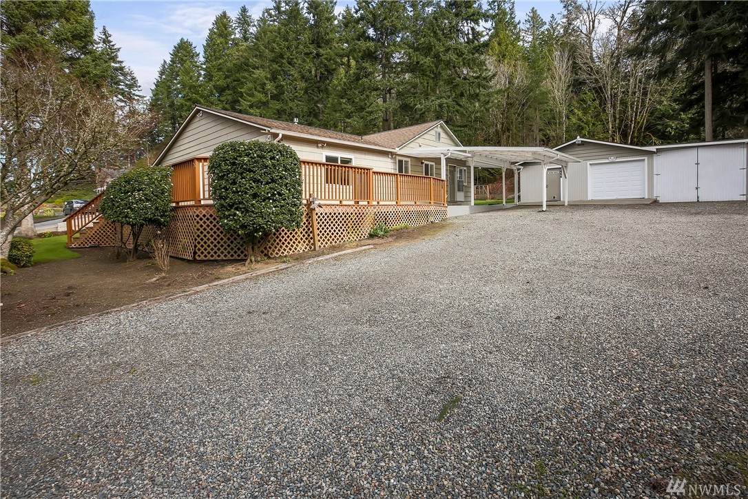 6466 Beach Dr - Photo 1
