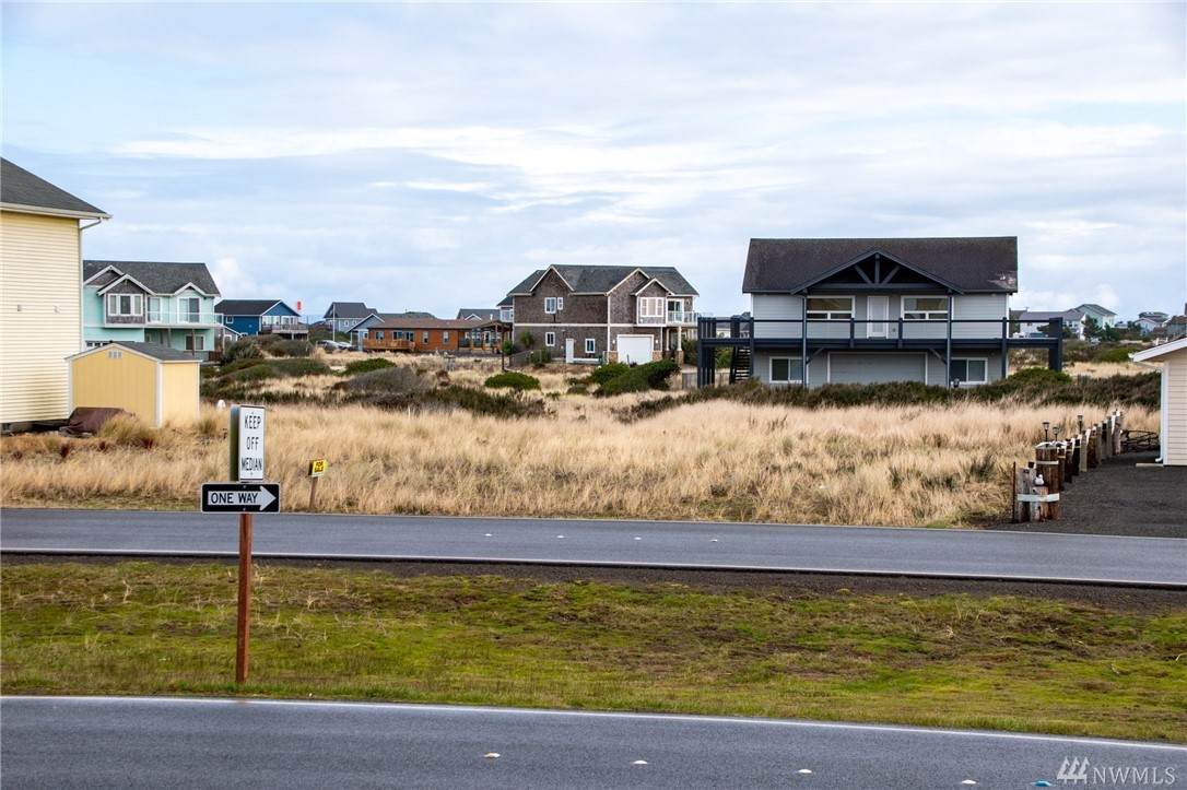 1408 Ocean Shores Blvd - Photo 1