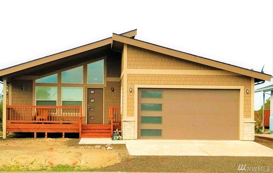 461 Bel Air Lp - Photo 1