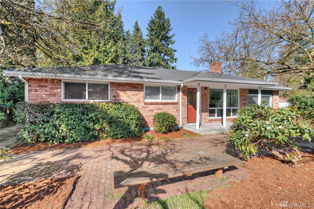 2810 115th Street - Photo 1