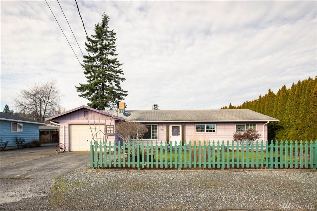 2262 Ferndale Terr - Photo 1