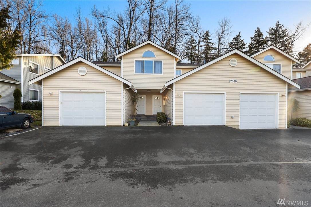 2040 Superior St - Photo 1