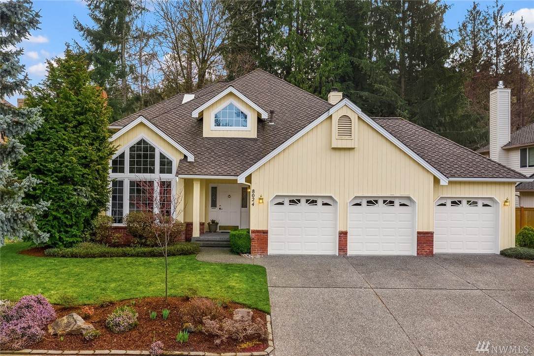 8024 148th Ave - Photo 1