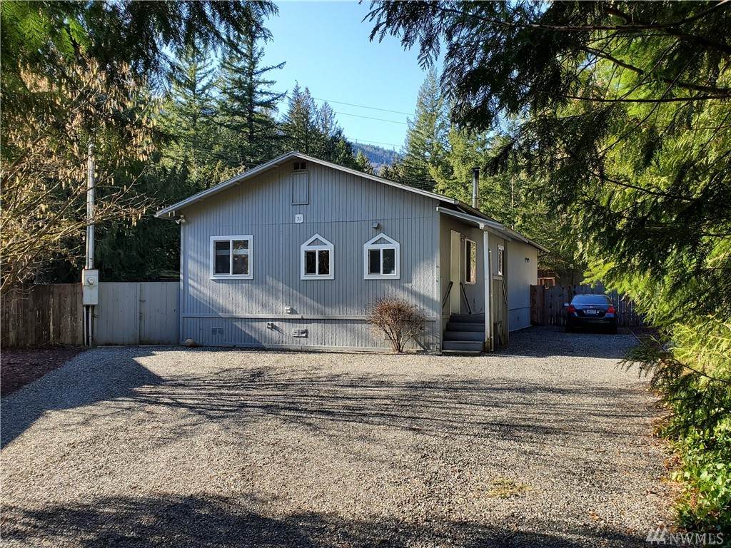 31 Flair Valley Dr - Photo 1