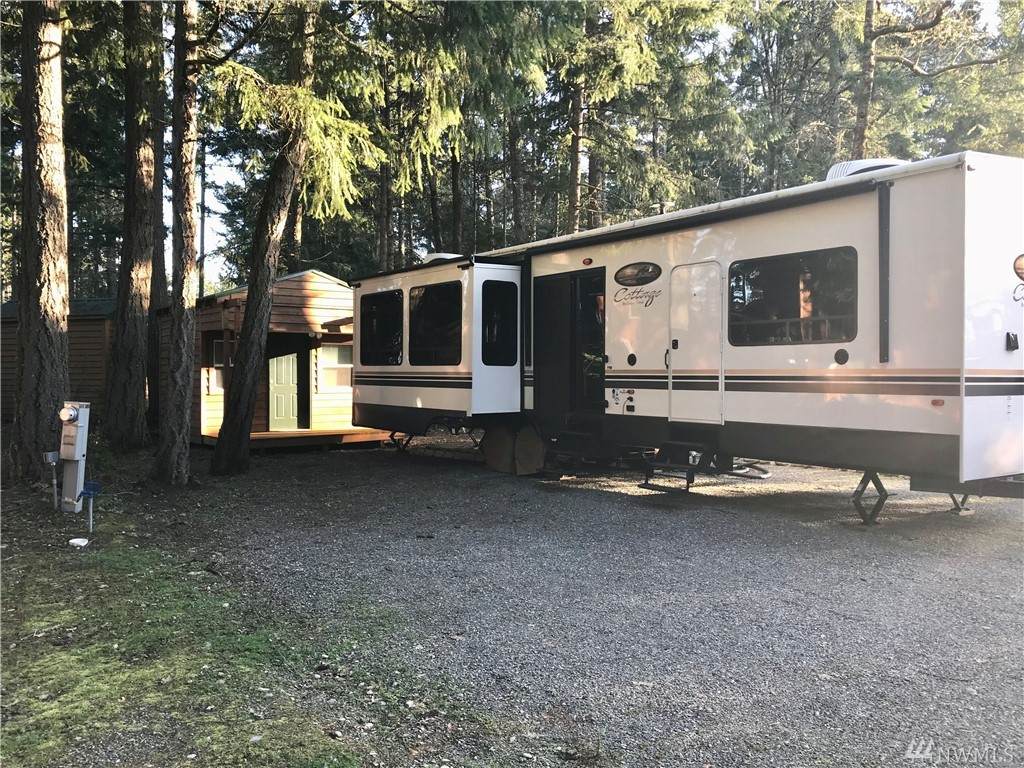 1546 Reservation Rd - Photo 1
