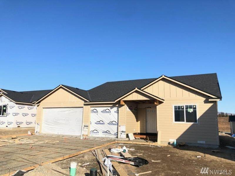 165 Mystical Ave - Photo 1