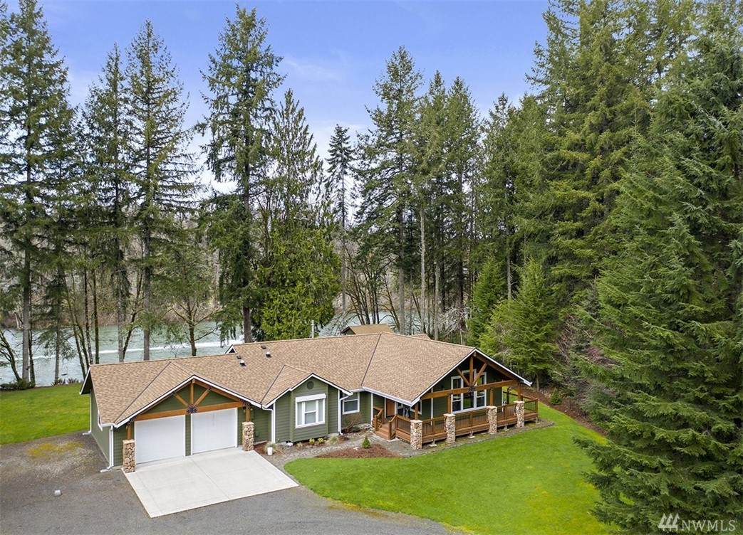 290 Deer Park Lane - Photo 1