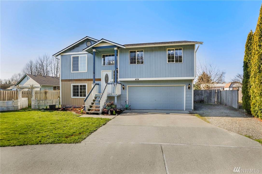 404 Hemlock Ct - Photo 1