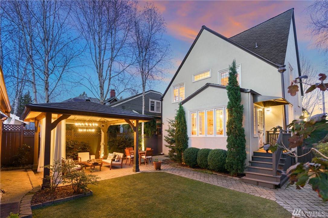 1419 35th Ave - Photo 1