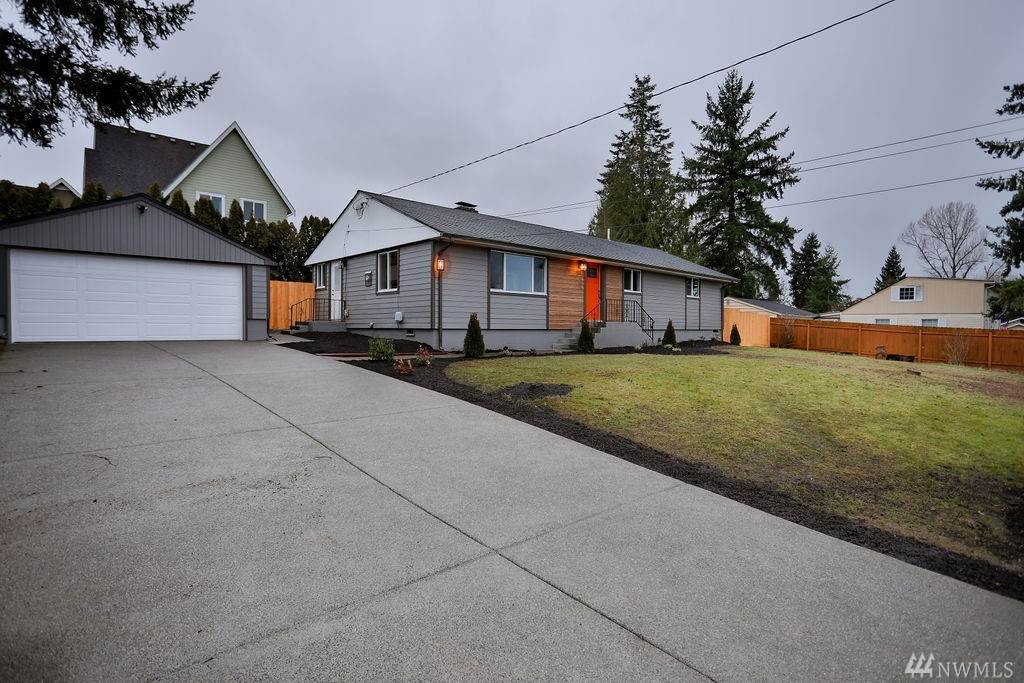1009 Maine St - Photo 1