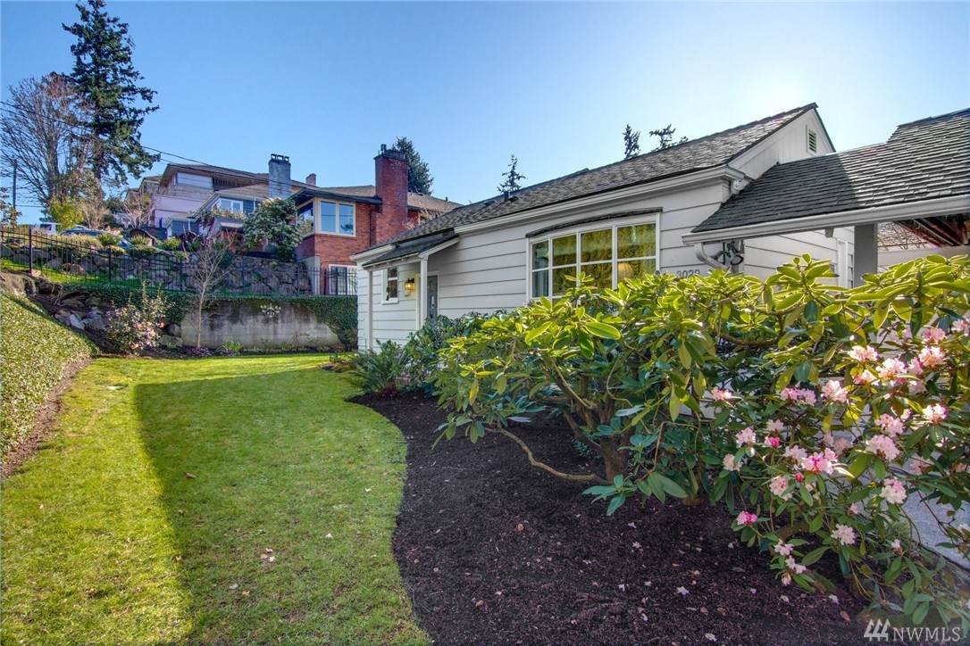 3029 Howe St - Photo 1