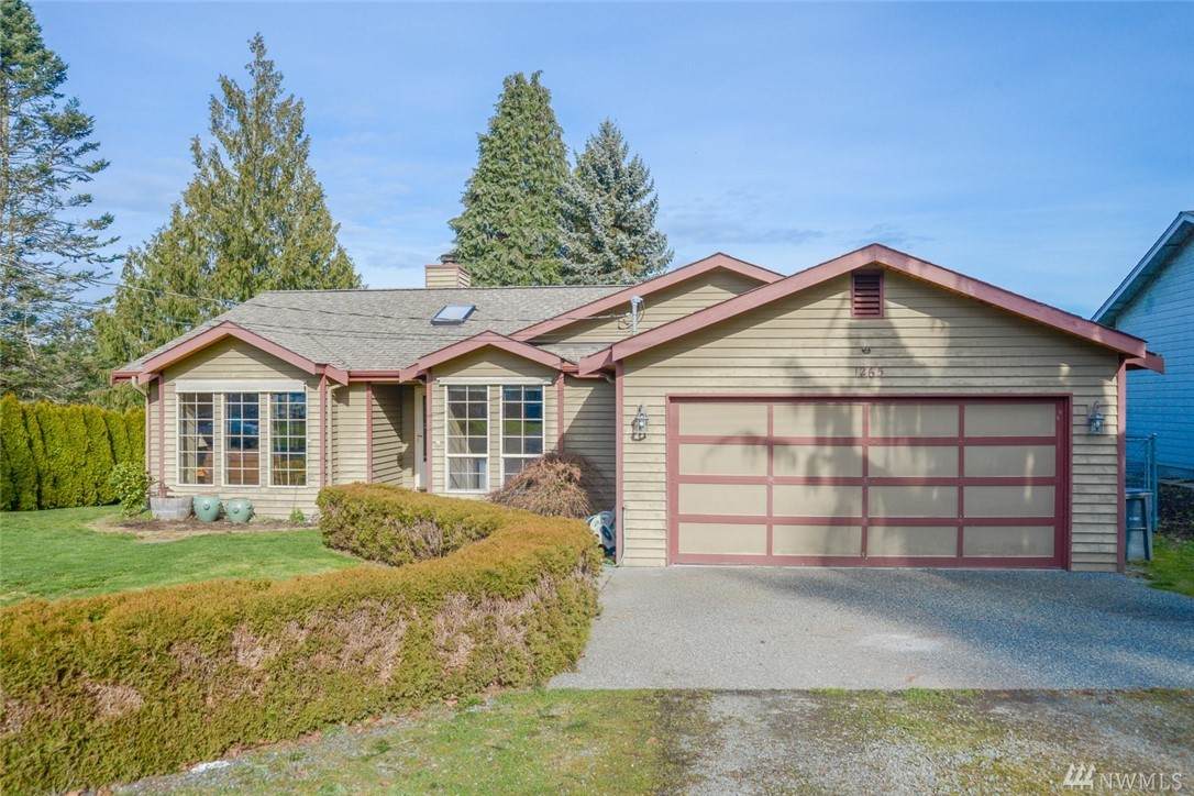 1265 Uplands Dr - Photo 1