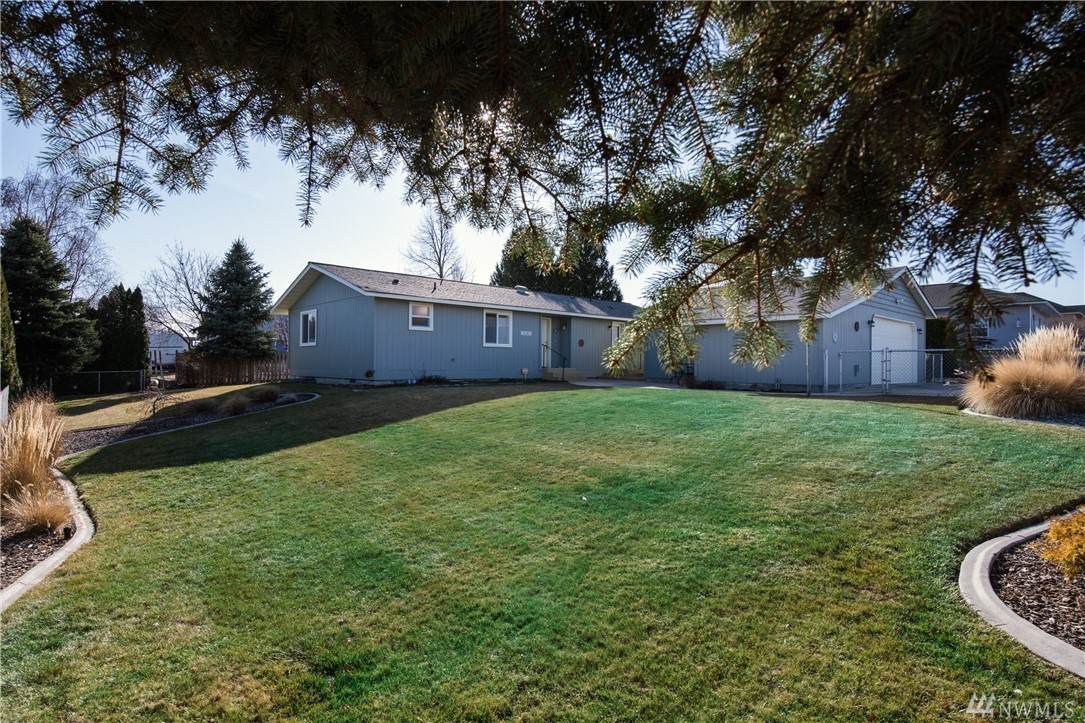 19797 Fairway Dr - Photo 1