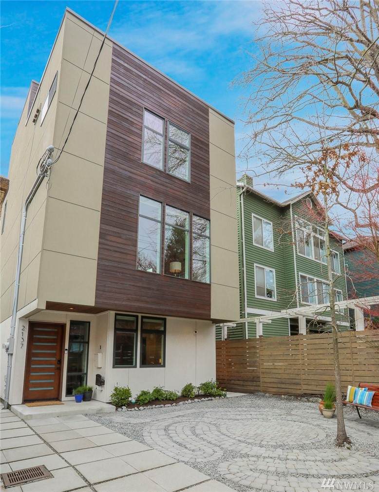 2137 10th Ave - Photo 1