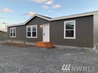 733 Chelan Ave - Photo 1