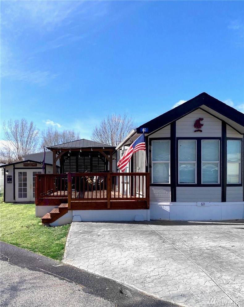 8818 Crescent Bar Rd - Photo 1