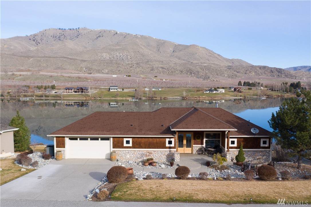 23207 Columbia Pointe Lane - Photo 1