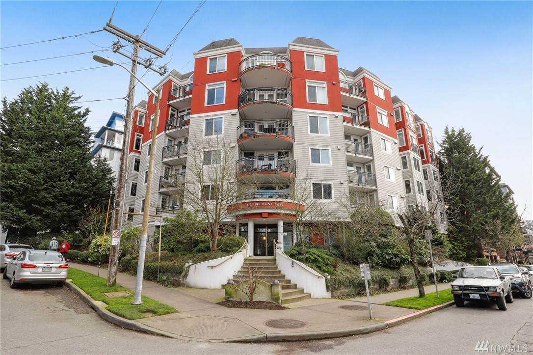 232 Belmont Ave - Photo 1