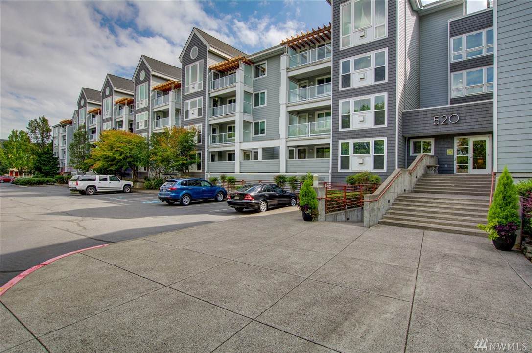 520 Columbia River Dr - Photo 1